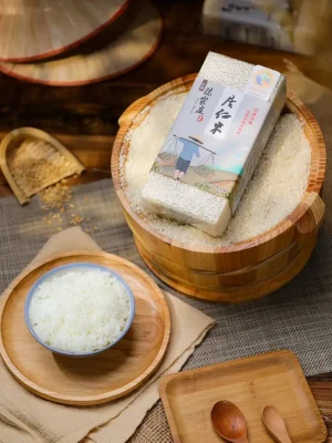 陳家庄居仁米 一箱19包入
