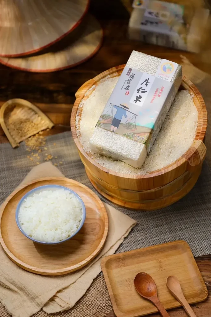 陳家庄居仁米 一箱19包入